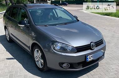 Универсал Volkswagen Golf 2012 в 