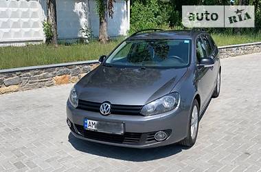 Универсал Volkswagen Golf 2012 в 