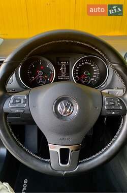 Универсал Volkswagen Golf 2012 в 