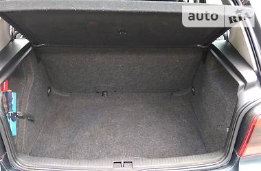Хетчбек Volkswagen Golf 1998 в 