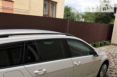 Універсал Volkswagen Golf 2014 в 