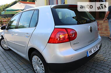 Хэтчбек Volkswagen Golf 2008 в Трускавце