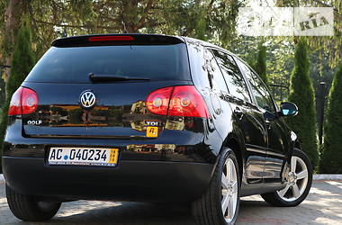 Хэтчбек Volkswagen Golf 2008 в Трускавце