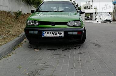 Хэтчбек Volkswagen Golf 1992 в Черновцах