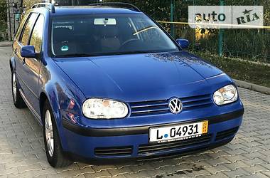 Универсал Volkswagen Golf 2002 в Коломые