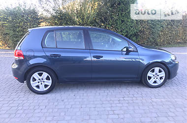 Хэтчбек Volkswagen Golf 2009 в Львове