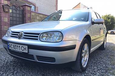 Универсал Volkswagen Golf 2004 в Луцке