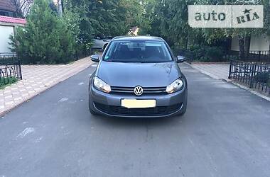 Хэтчбек Volkswagen Golf 2010 в Одессе