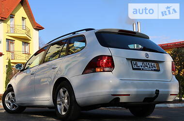 Универсал Volkswagen Golf 2011 в Трускавце