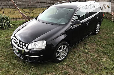 Универсал Volkswagen Golf 2008 в Дубно