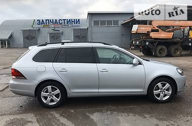 Универсал Volkswagen Golf 2012 в Львове