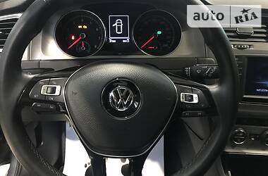 Хэтчбек Volkswagen Golf 2017 в Одессе