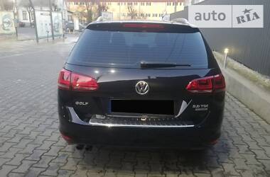 Универсал Volkswagen Golf 2014 в Черновцах