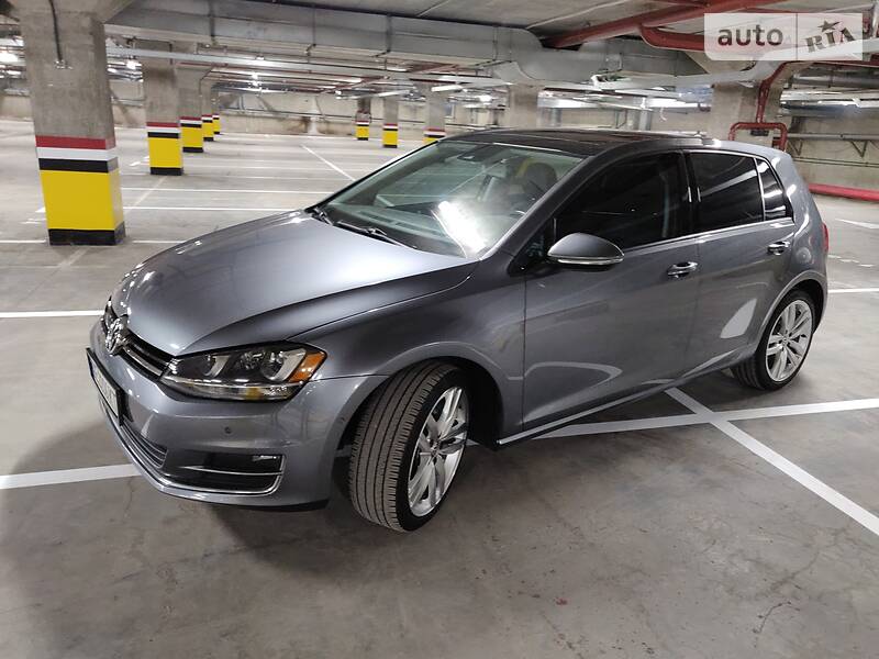 Хэтчбек Volkswagen Golf 2015 в Днепре
