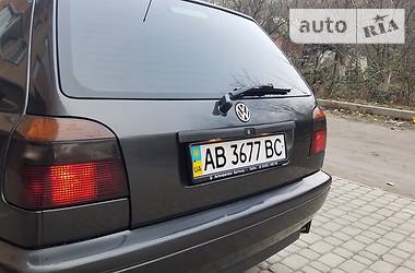 Хэтчбек Volkswagen Golf 1997 в Виннице