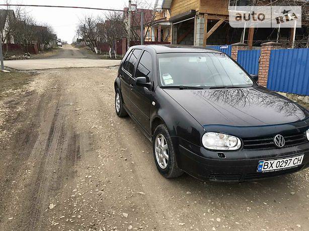 Хэтчбек Volkswagen Golf 2003 в Каменец-Подольском