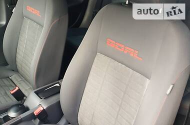 Хетчбек Volkswagen Golf 2006 в 