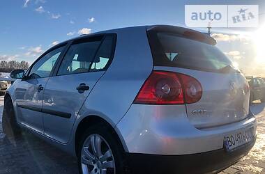 Хэтчбек Volkswagen Golf 2004 в Тернополе