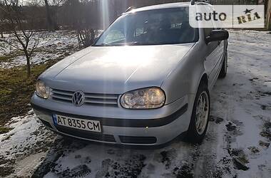 Универсал Volkswagen Golf 2000 в Калуше