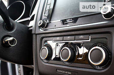 Універсал Volkswagen Golf 2012 в 