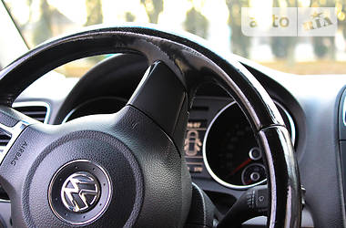 Універсал Volkswagen Golf 2012 в 
