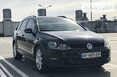 Универсал Volkswagen Golf 2014 в Киеве