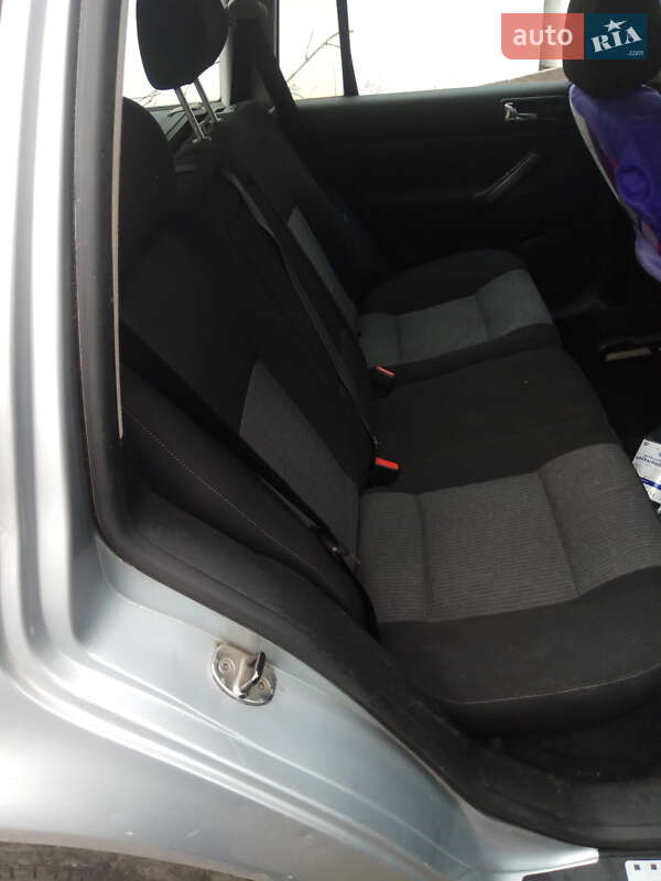 Универсал Volkswagen Golf 2003 в Харькове фото 12 Универсал Volkswagen Golf 2003 в Харькове