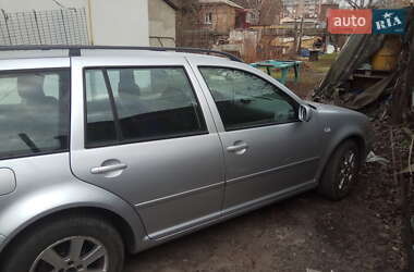 Универсал Volkswagen Golf 2003 в Харькове