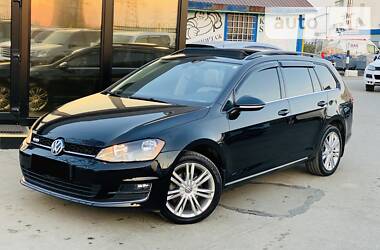 Універсал Volkswagen Golf 2015 в 