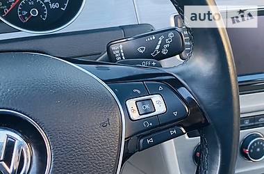 Універсал Volkswagen Golf 2015 в 