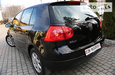 Хэтчбек Volkswagen Golf 2008 в Трускавце