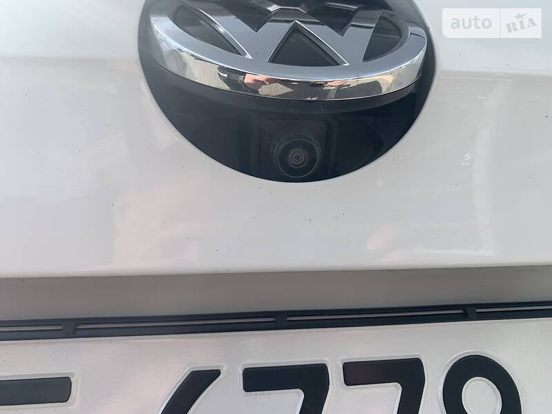 Універсал Volkswagen Golf 2015 в Дніпрі