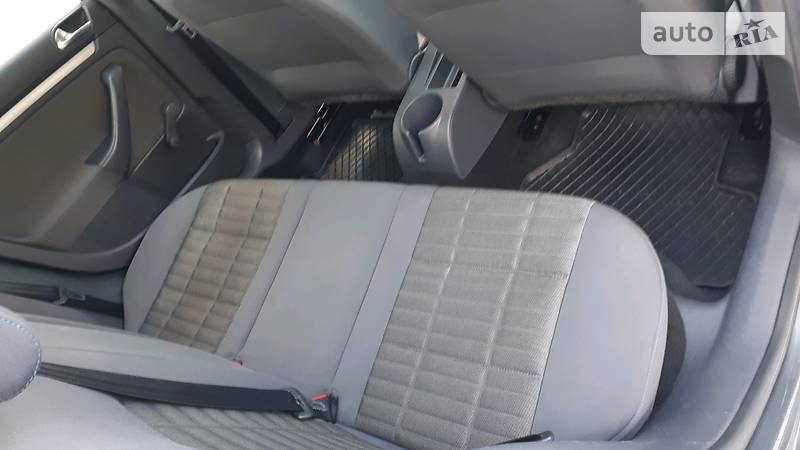 Хэтчбек Volkswagen Golf 2007 в Виннице