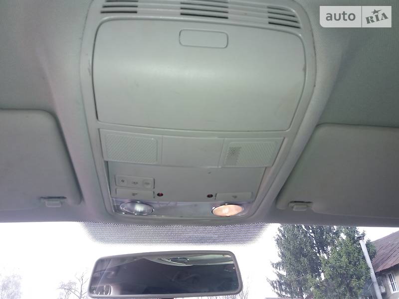 Універсал Volkswagen Golf 2012 в Коростені