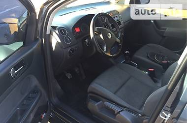 Хетчбек Volkswagen Golf 2006 в 