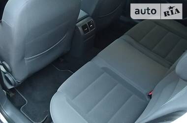 Хетчбек Volkswagen Golf 2008 в 