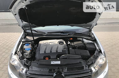 Універсал Volkswagen Golf 2012 в 