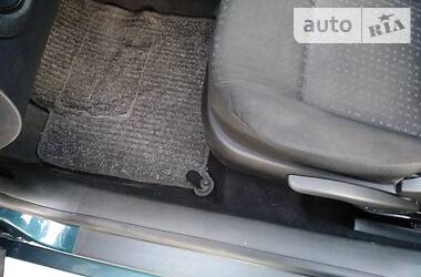 Хетчбек Volkswagen Golf 2002 в 