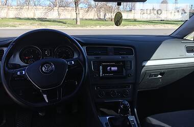 Універсал Volkswagen Golf 2013 в 