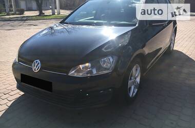 Універсал Volkswagen Golf 2013 в 