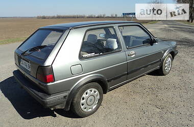 Хэтчбек Volkswagen Golf 1987 в Лысянке