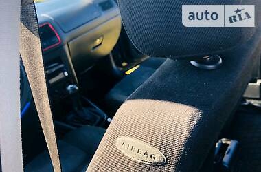 Седан Volkswagen Golf 1999 в 
