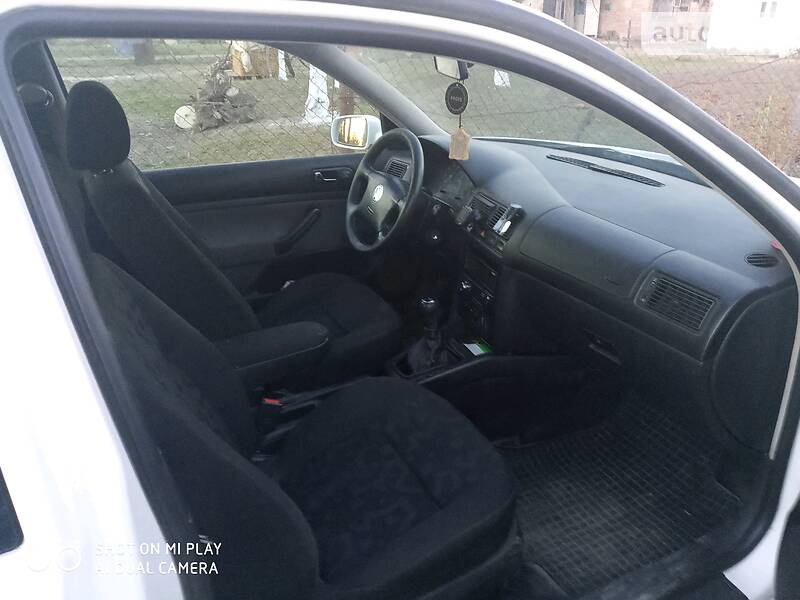 Купе Volkswagen Golf 1998 в Луцьку