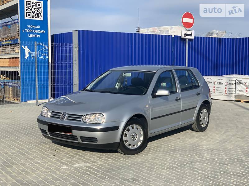 Хэтчбек Volkswagen Golf 2002 в Ивано-Франковске фото Хэтчбек Volkswagen Golf 2002 в Ивано-Франковске