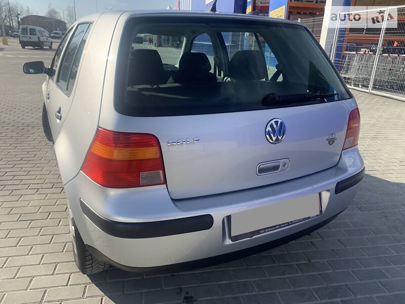 Хэтчбек Volkswagen Golf 2002 в Ивано-Франковске фото 8 Хэтчбек Volkswagen Golf 2002 в Ивано-Франковске