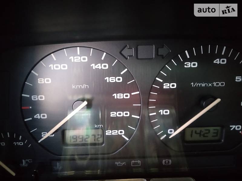 Хэтчбек Volkswagen Golf 1994 в Луцке