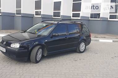 Універсал Volkswagen Golf 2000 в 