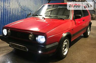 Хетчбек Volkswagen Golf 1988 в 