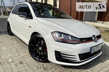 Хетчбек Volkswagen Golf 2014 в  Хетчбек Volkswagen Golf 2014 в