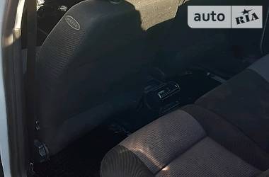 Хетчбек Volkswagen Golf 2000 в 